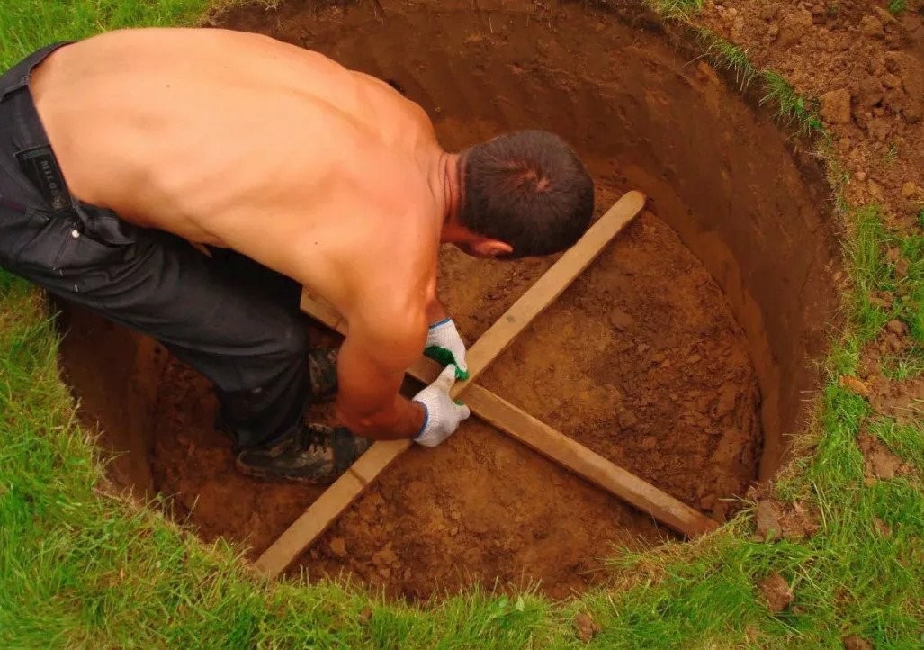 Как выкопать колодец своими руками