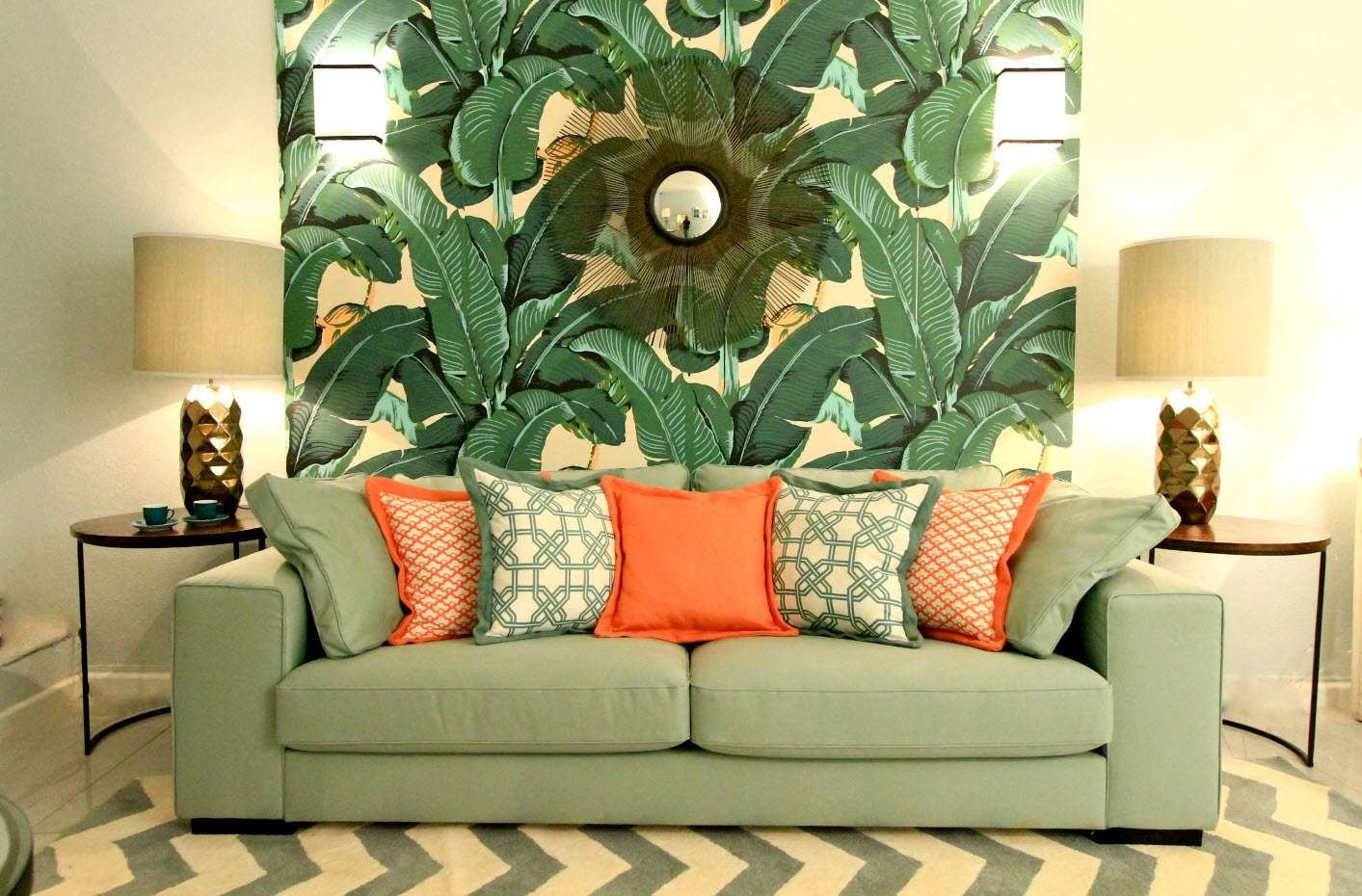 Зеленый диван в интерьере гостиной фото — портал о строительстве, ремонте и дизайне