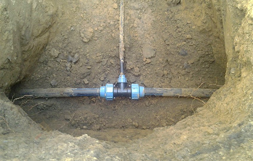 Особенности врезки в трубу водопровода