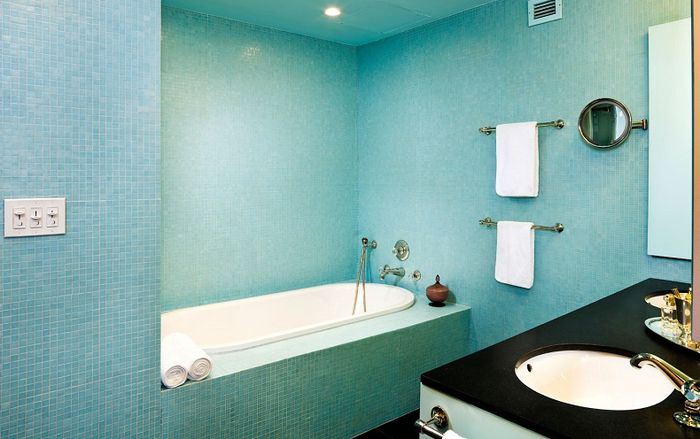 Какую краску лучше использовать для ванной комнаты