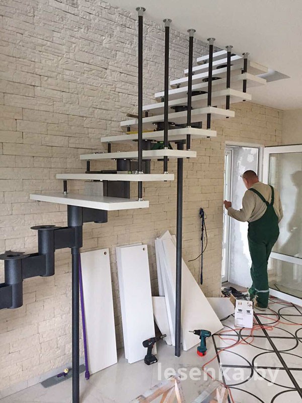 Как сделать лестницы на второй этаж в частном доме своими руками – схема и размеры, как правильно рассчитать проект